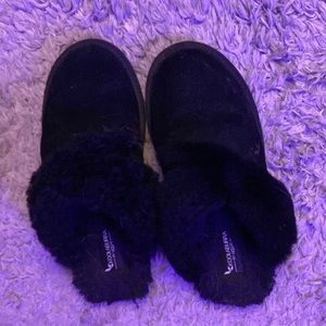 UGG black slippers